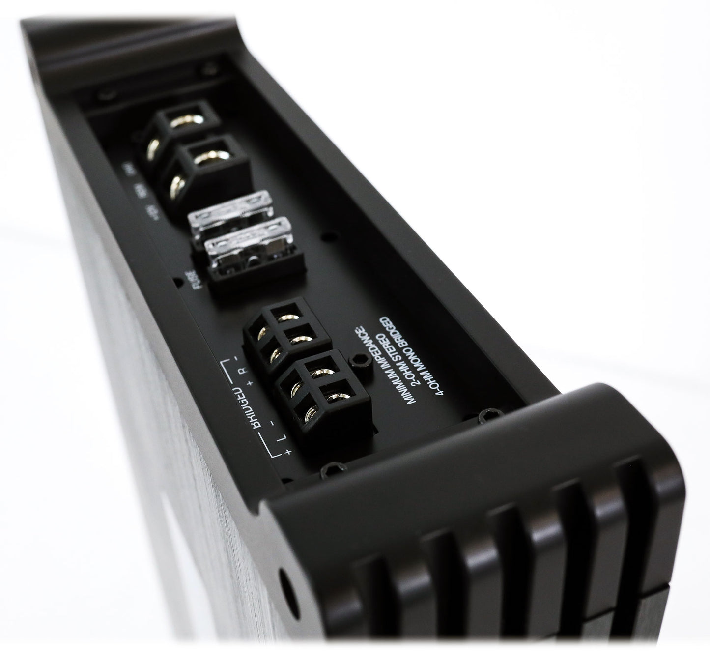 DBM25 + RMWK4 Marine Amp Wiring Kit Bundle