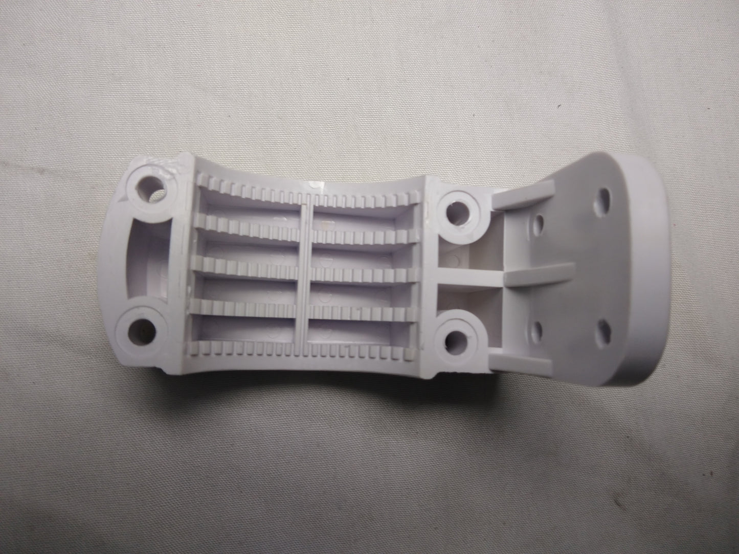 RWB CLAMP WHITE CLAMPS for RWB65W and RWB80W (BOTTOM ONLY)