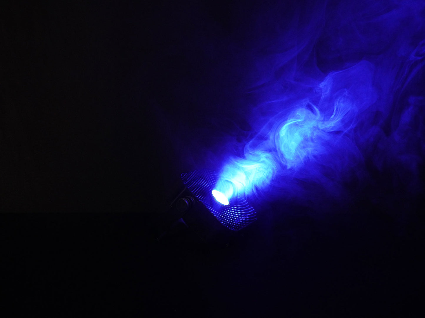 MINI RF1 V2 12-Pack + ROCKFORCE W2 DMX Controller + MINI RF Bag Bundle