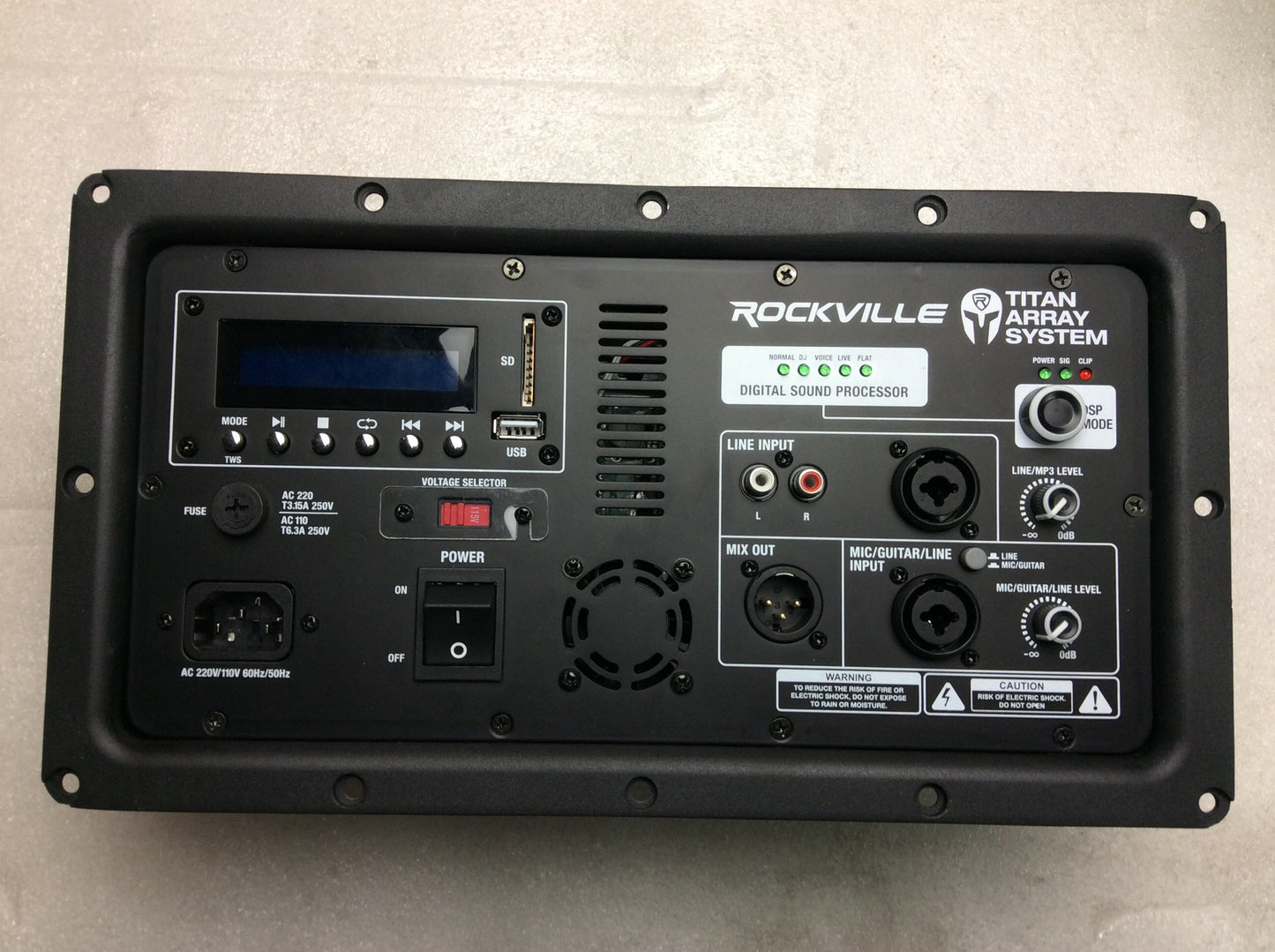 TITAN COLUMN 12 AMP PLATE