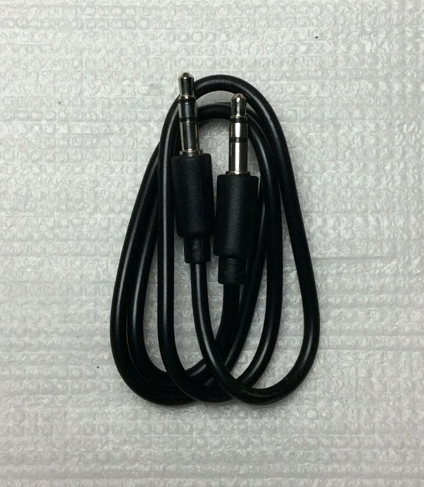 GO PARTY D4 AUX CABLE