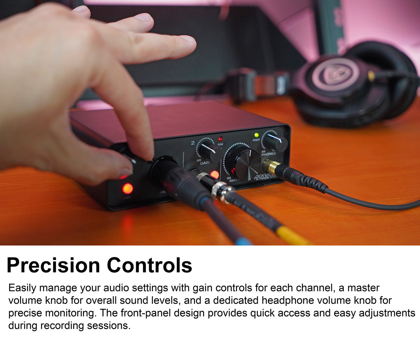 R‑TRACK SOLO USB‑C Interface + PRO‑M50 Headphones Bundle