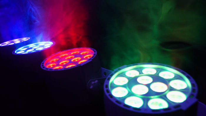 Distinctive Features, Premium Experience