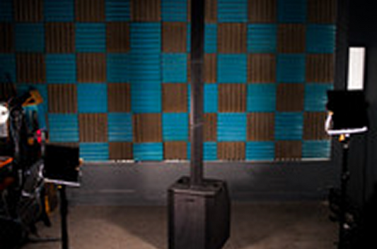 The New Rockville RWM-ICE Dual UHF 100 Chan. Diamond Handheld Wireless Microphone System.