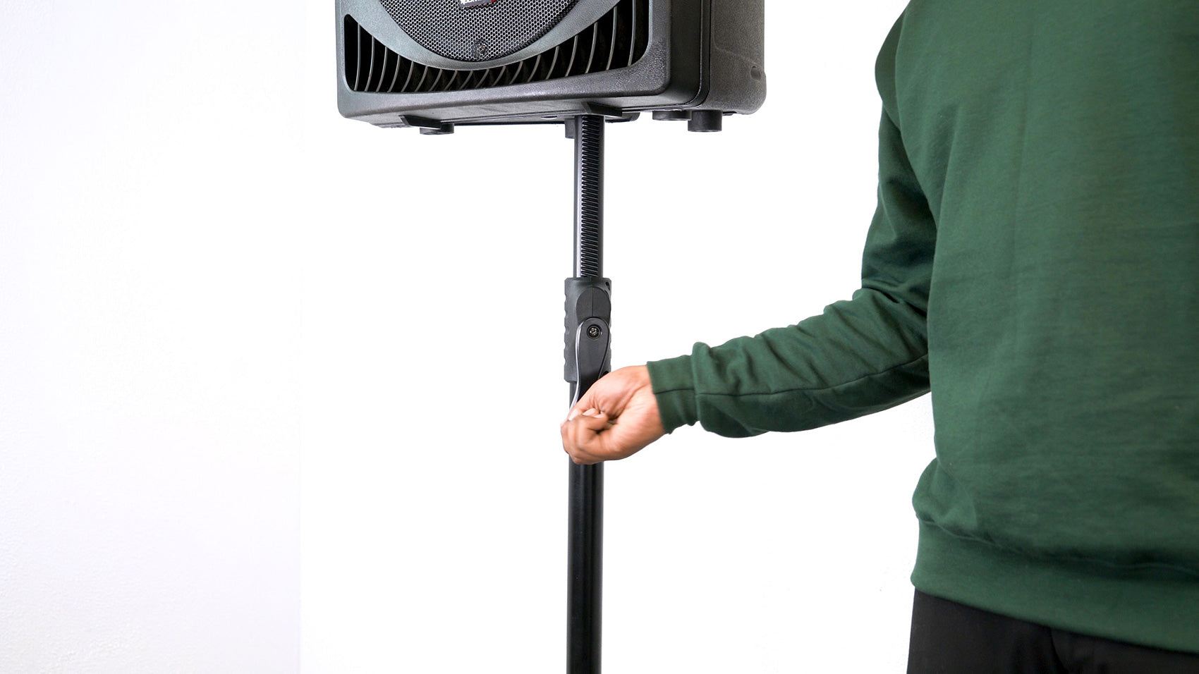 SPGN158 2-Pack + RVCS2 Crank-Up Stand Bundle