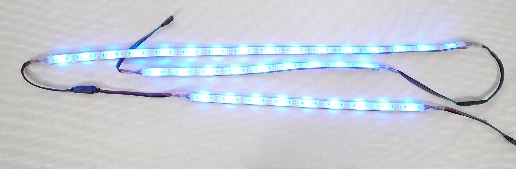 RKI60 Dual UHF Mics + USB RGB TV Backlight Bundle