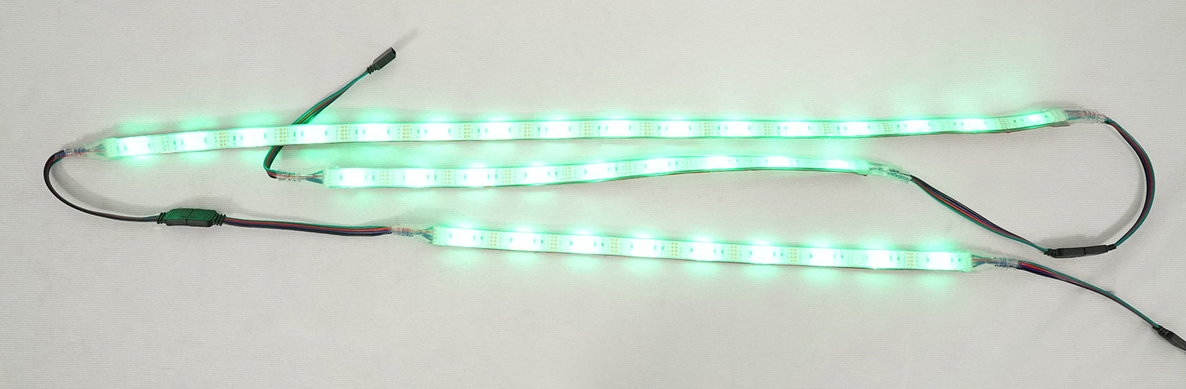 RKI60 Dual UHF Mics + USB RGB TV Backlight Bundle