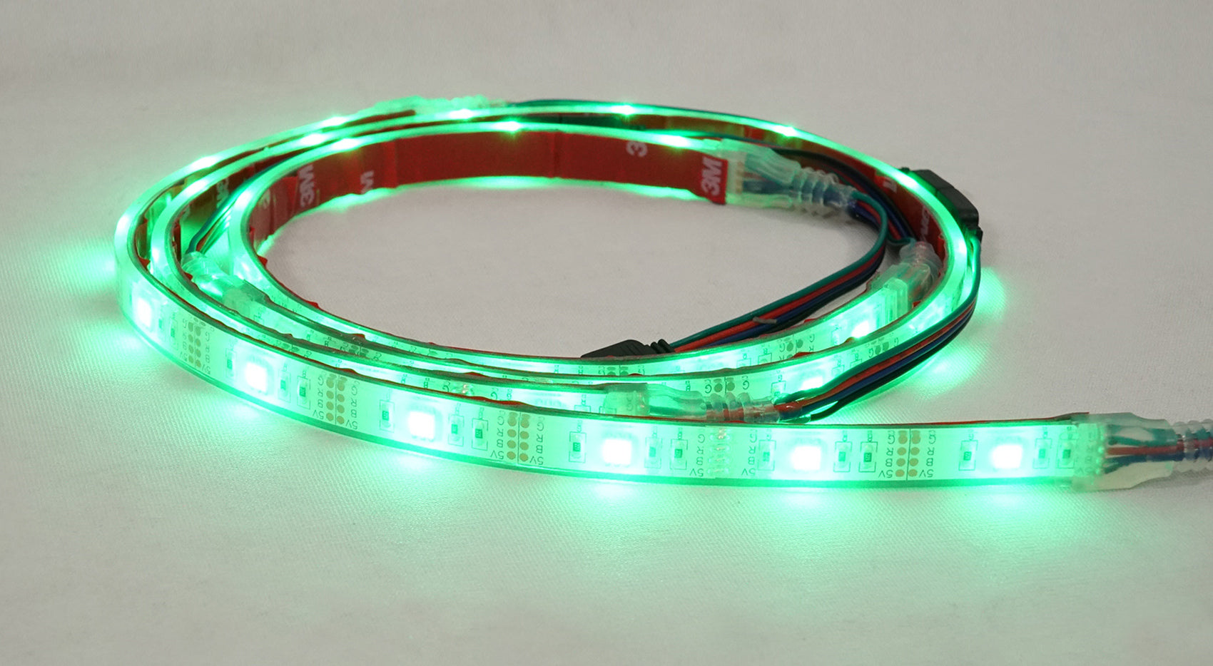 RKI60 Dual UHF Mics + USB RGB TV Backlight Bundle