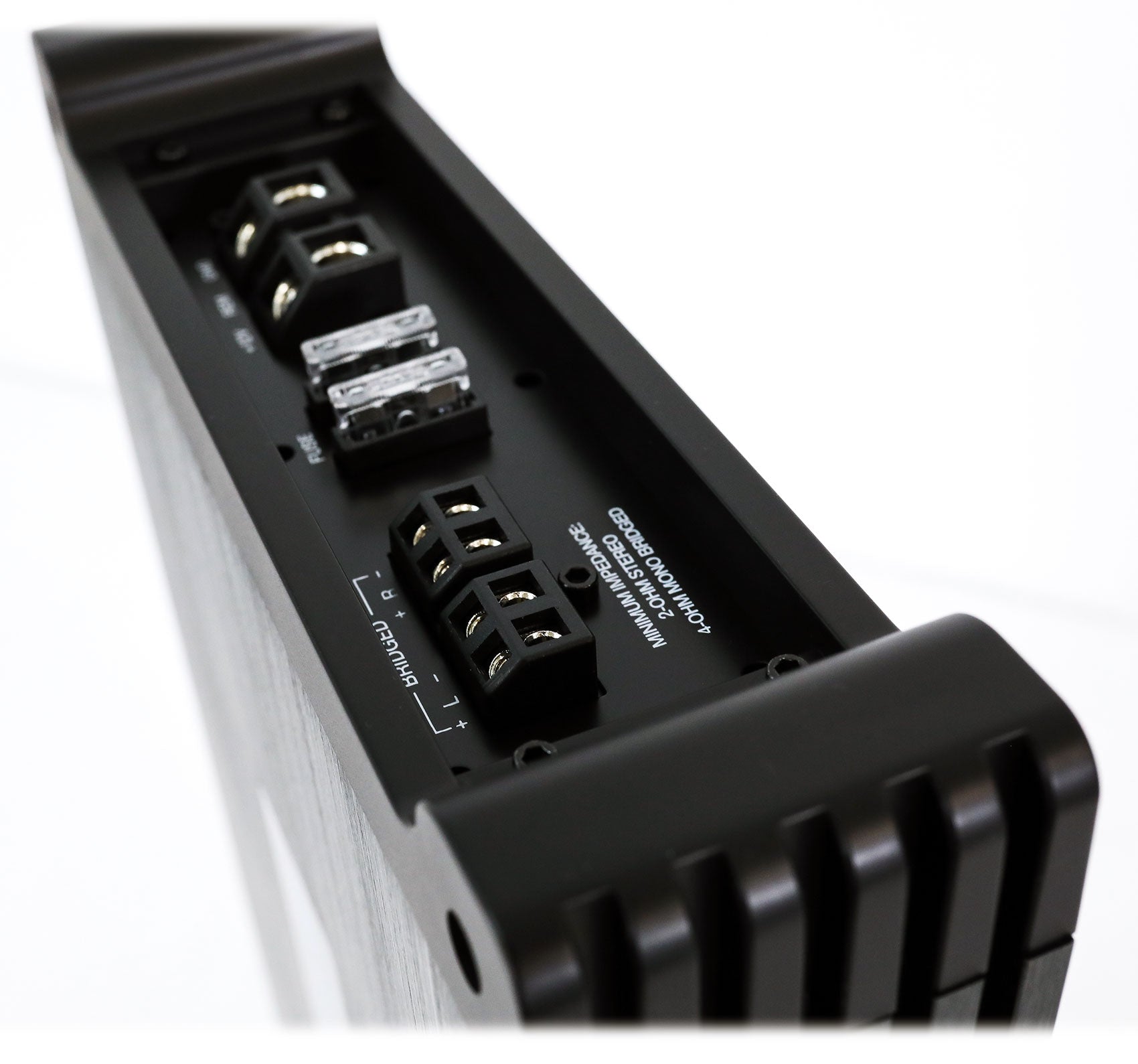 DBM25 + RMWK4 Marine Amp Wiring Kit Bundle