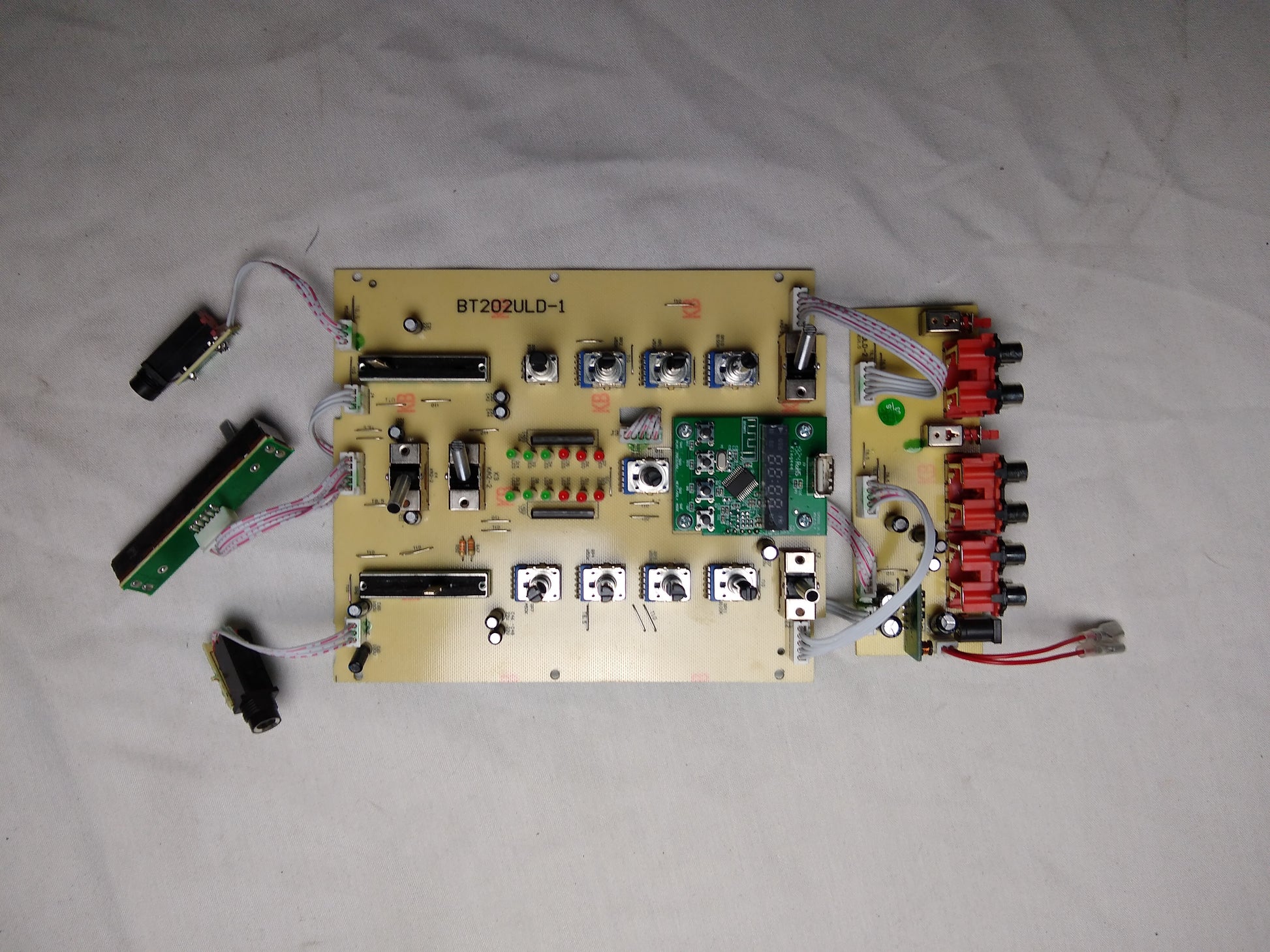 RDJ2 BOARD INCLUDES REAR PANEL BOARD, main board, and mp3 module