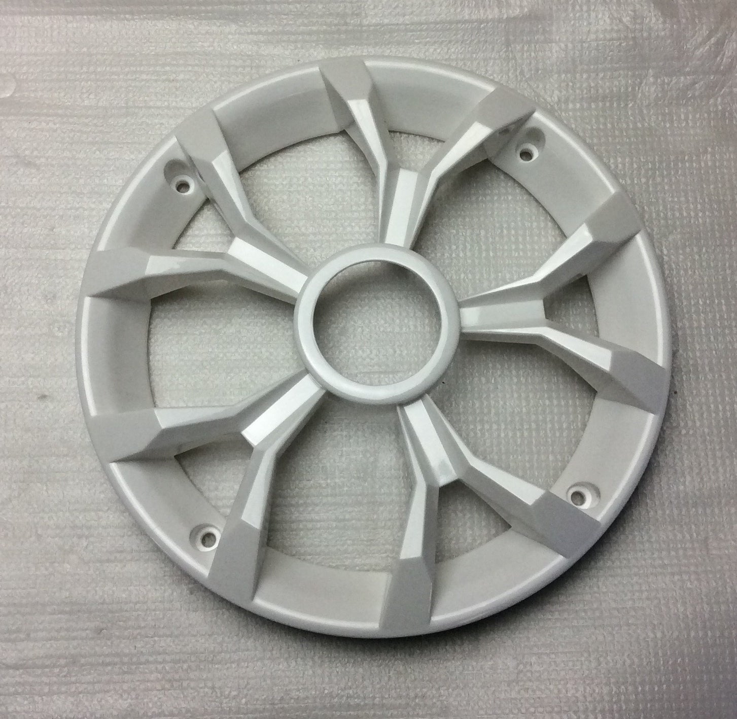 RKL65MBW WHITE GRILL