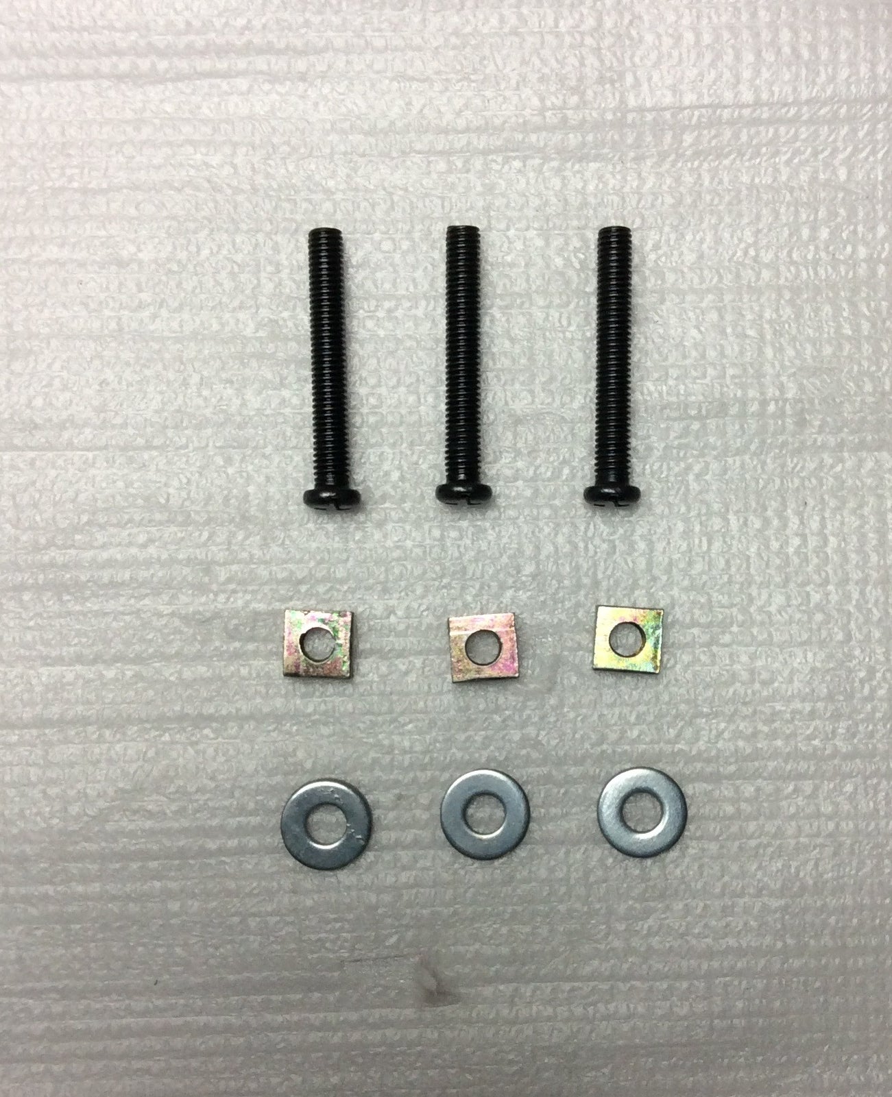 PRO MIC KIT 1 BOLT AND NUTS