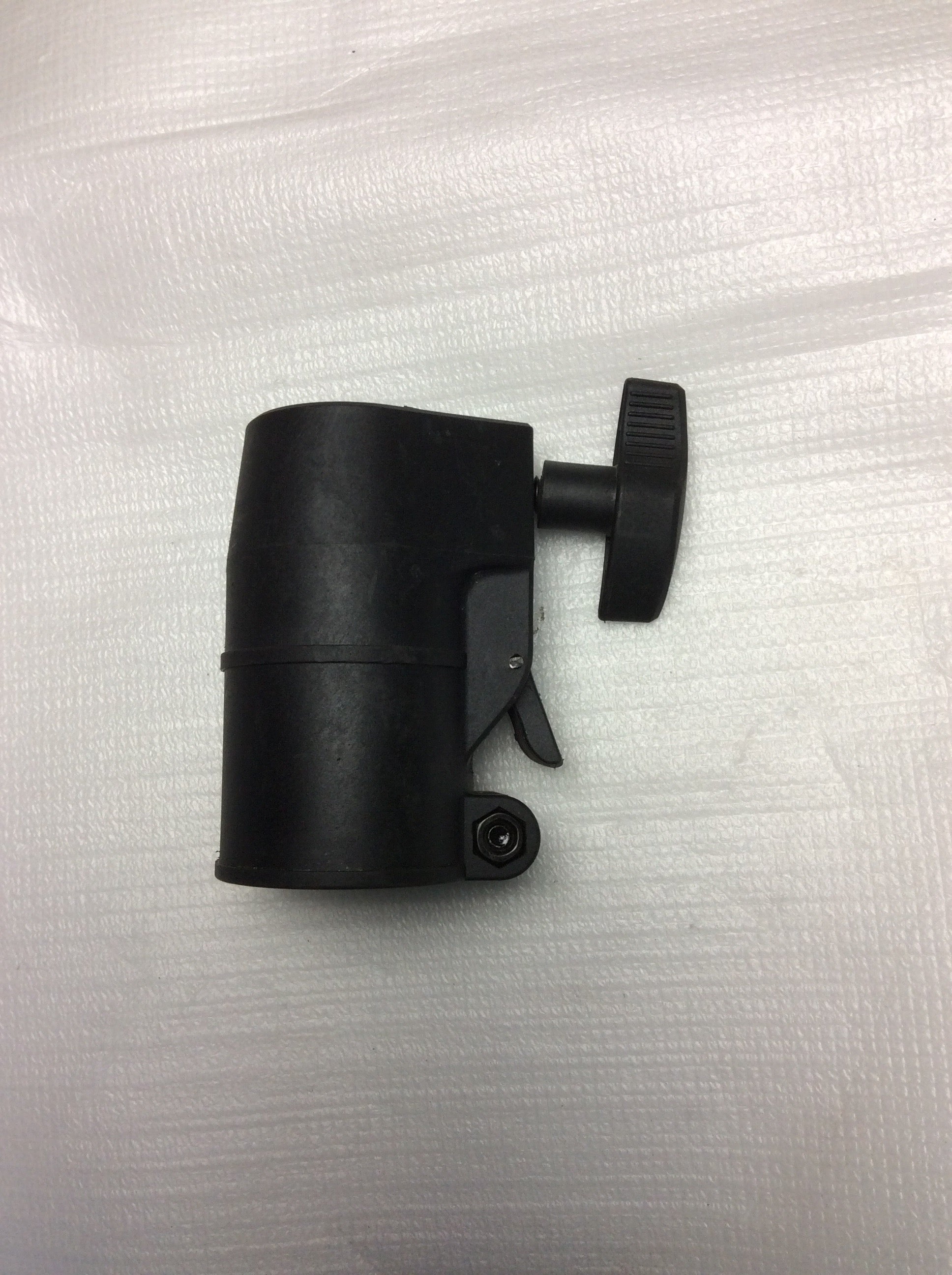 RVSS4A/RVSS4AB POLE EXTENDER LOCK