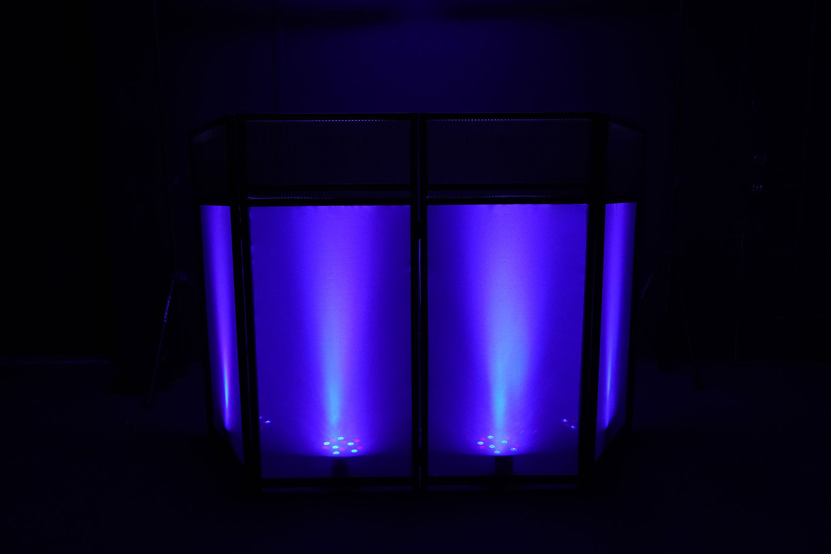 JBL DJ Package w/(2) VRX928LA 8" 400 Watt Array Speakers+Stands+Amplifier and Facade