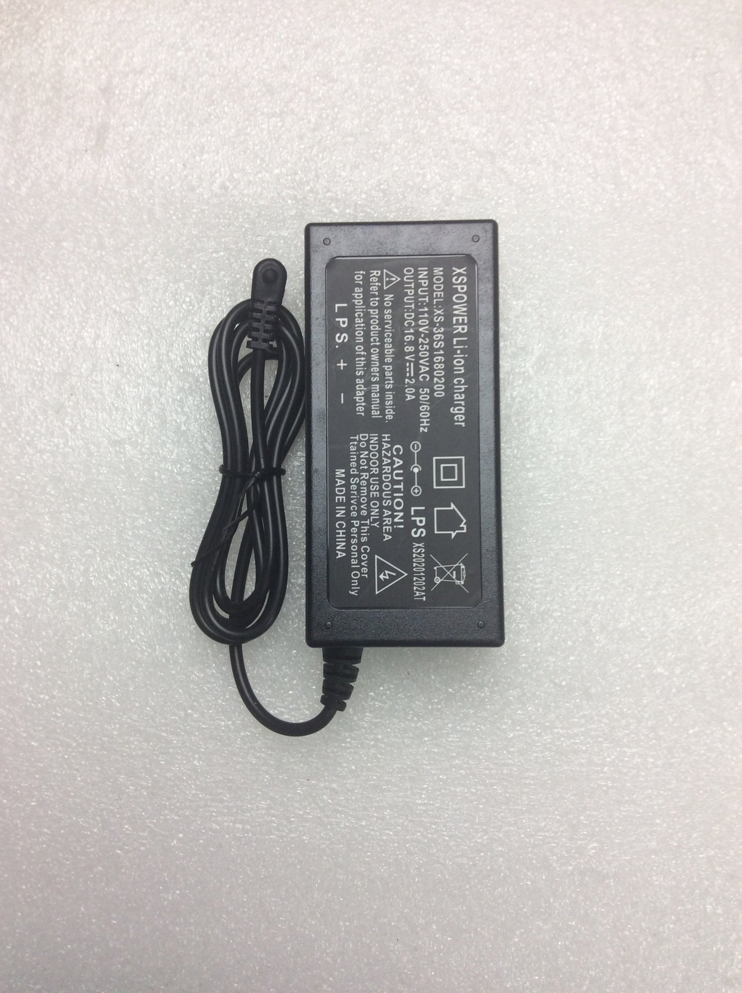 Best Par 50 XS Power Li-Ion Charger; 100-24 VAC 50/60 Hz , 16.8 V-2.0 A