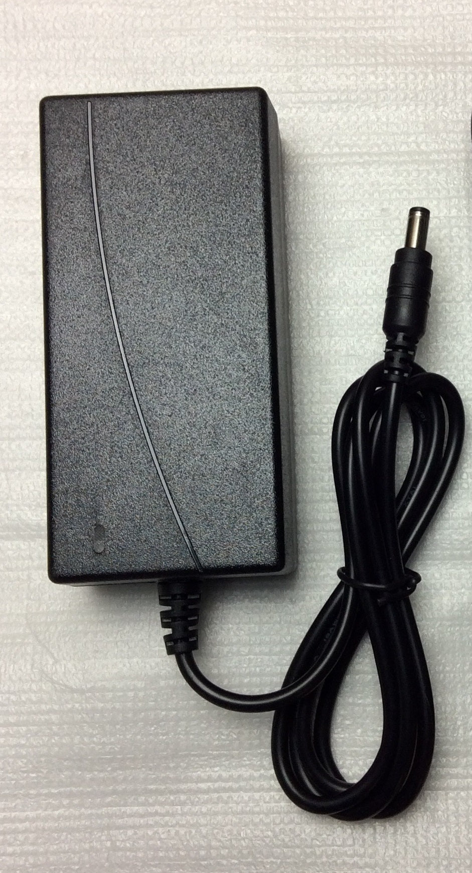 BASS PARTY 10 POWER ADAPTER