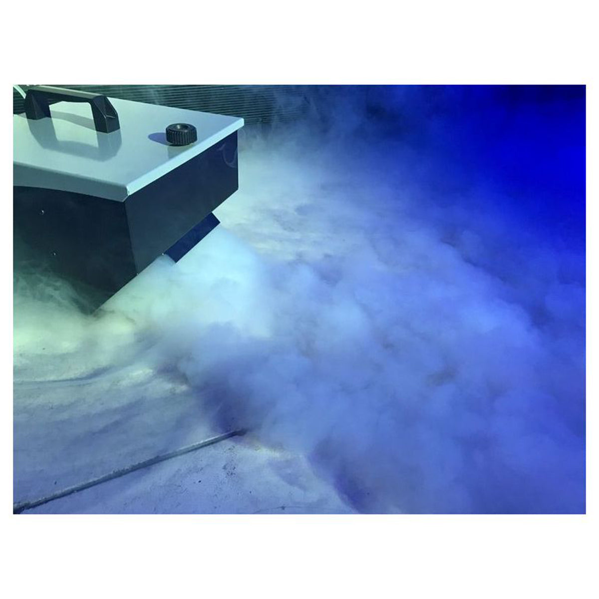 American DJ ADJ MISTER KOOL EP 700W Fog Machine Low-Lying Water Based Fogger