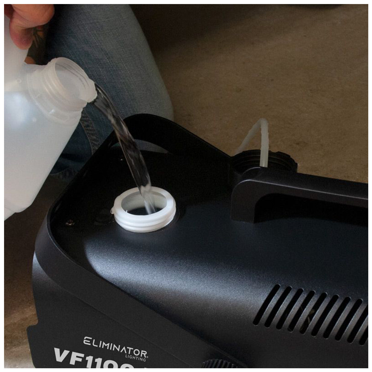American DJ VF1100 EP Wireless Fog Machine Fogger 4 Stage/Club+Remote+Gal. Fluid