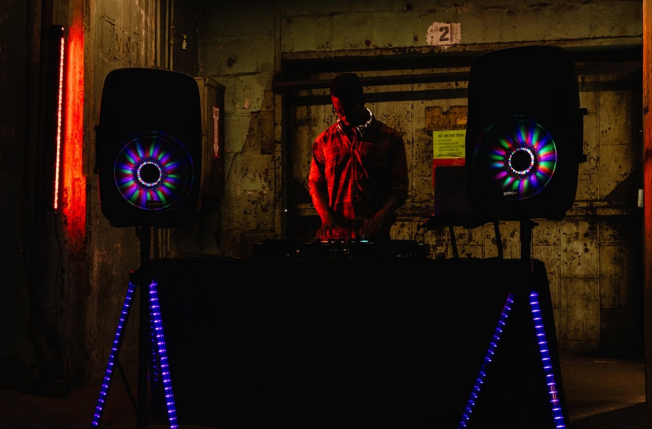 (2) Technical Pro PT3LED Rechargeable RGBWY LED Tripod DJ Speaker Stands+Bag