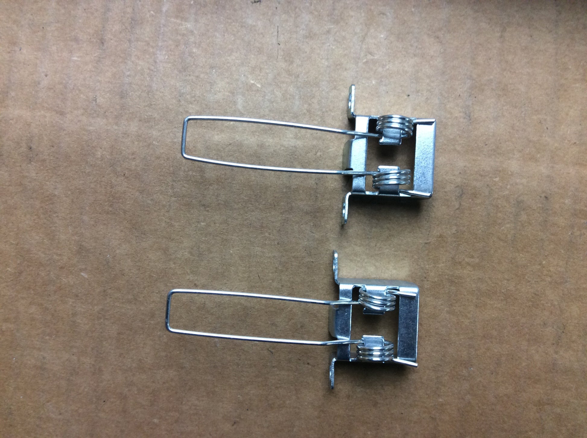 CCL6T MOUNTING CLIPS (pair of mounting clips)