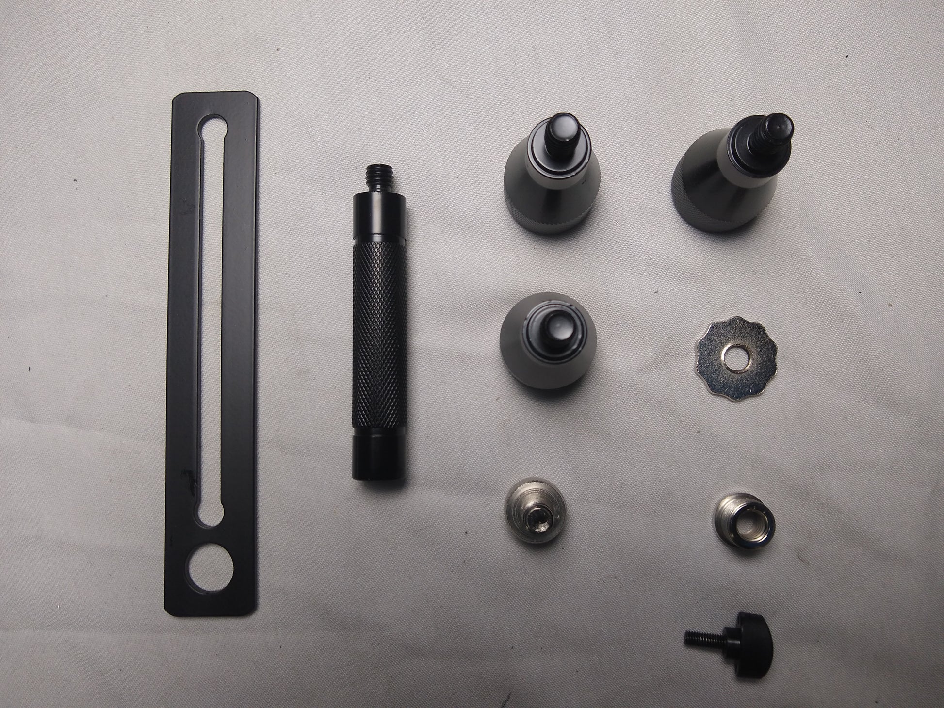 ROCKSHIELD 3 HARDWARE (inlcudes black pole,small railing, 3/8-5/8 adapter, silver screws and washer, and small tightening knob and 3 large knobs
