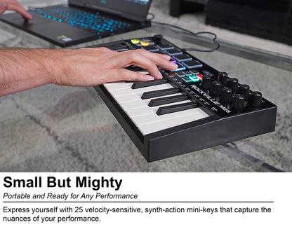 M25 Black Wireless MIDI Keyboard 25-Key + MCB16 Controller Bag Bundle
