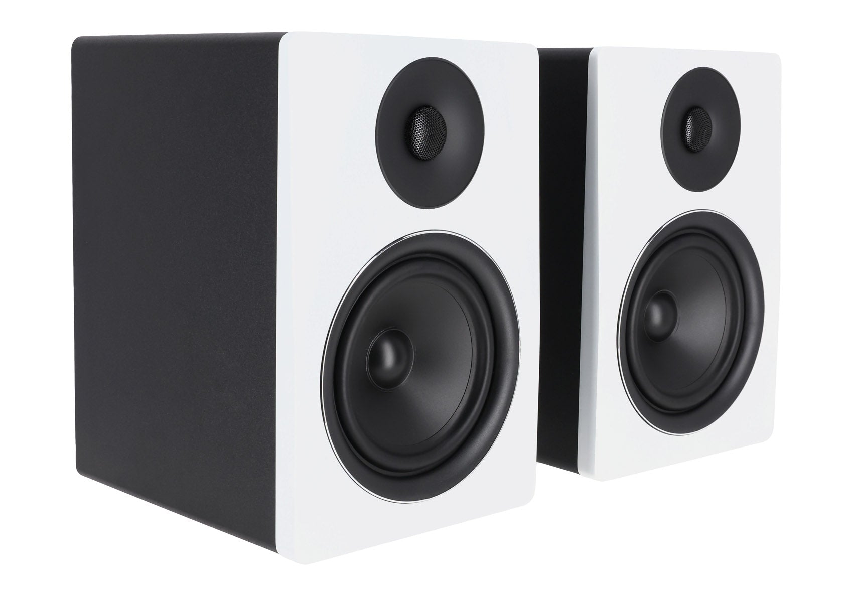 APM6W White Speakers + RVSM1 Stands + RRS190S Pads Bundle