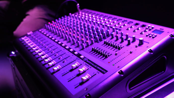 Distinctive Design and Unique Advantages